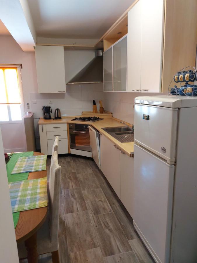 Apartman Stefan Karlobag Eksteriør billede